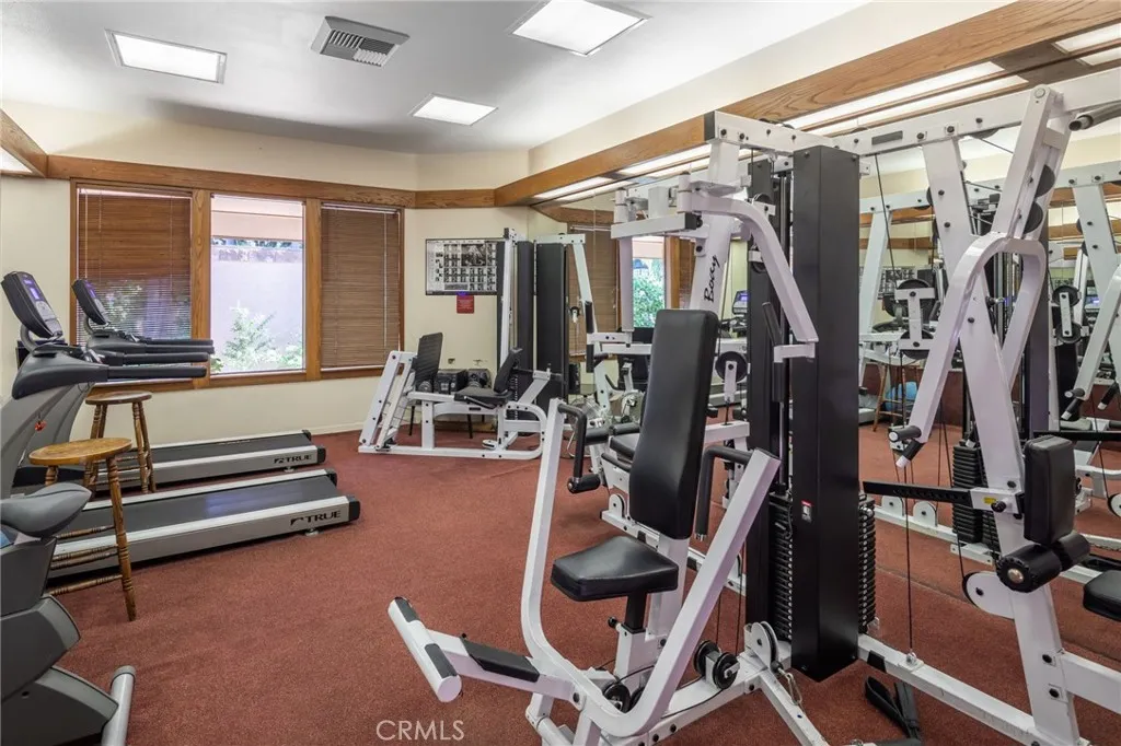 2571 Plaza Del Amo 107, Torrance, California 90503 home-pic-30