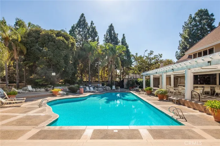 2571 Plaza Del Amo 107, Torrance, California 90503