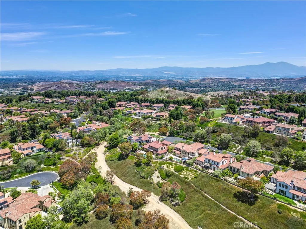 25 Village Way, Irvine, California 92603 home-pic-49