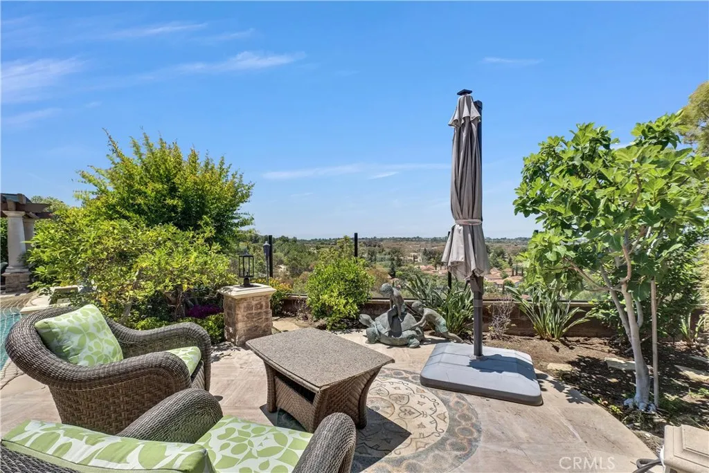 25 Village Way, Irvine, California 92603 home-pic-45