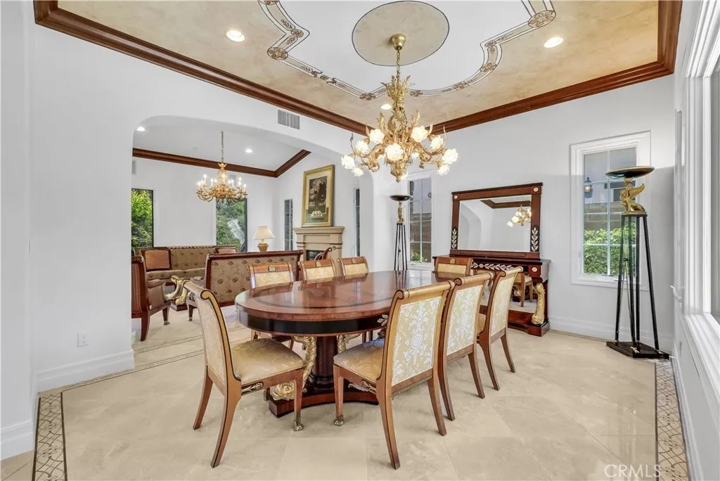25 Village Way, Irvine, California 92603 home-pic-6
