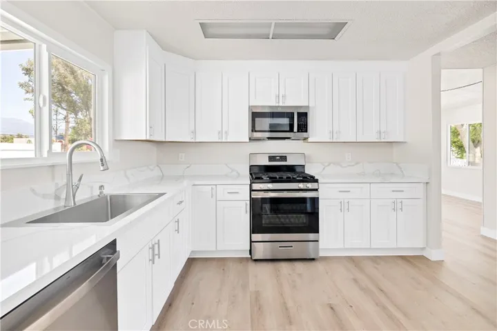 770 Porterfield Drive, San Jacinto, California 92582