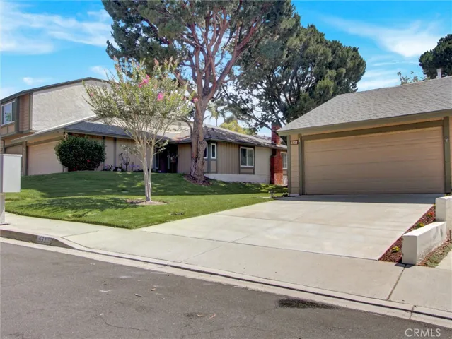 6732 Vista Loma, Yorba Linda, California 92886