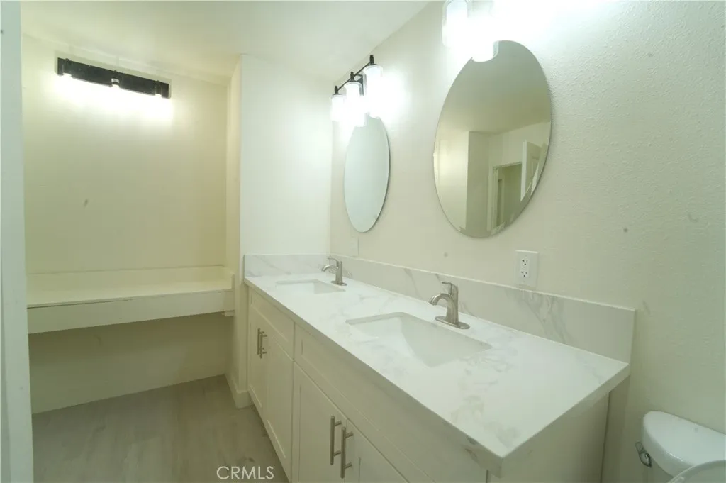 600 W Third St B211, Santa Ana, California 92701 home-pic-7
