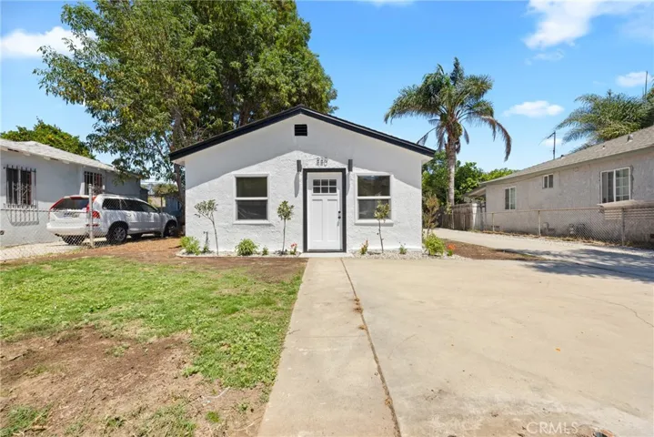 220 S Harris Avenue, Compton, California 90221