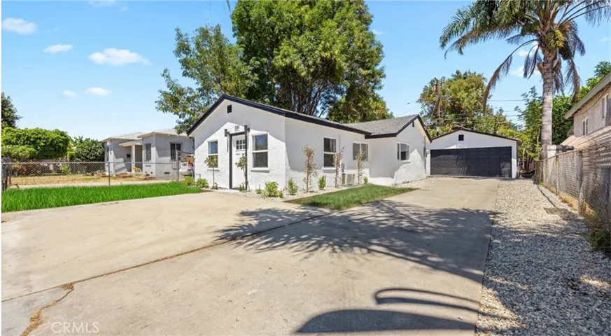 220 S Harris Avenue, Compton, California 90221