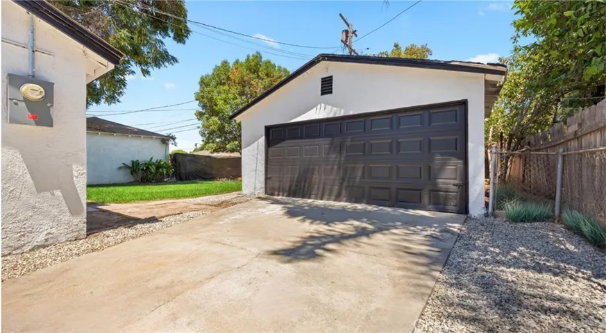220 S Harris Avenue, Compton, California 90221