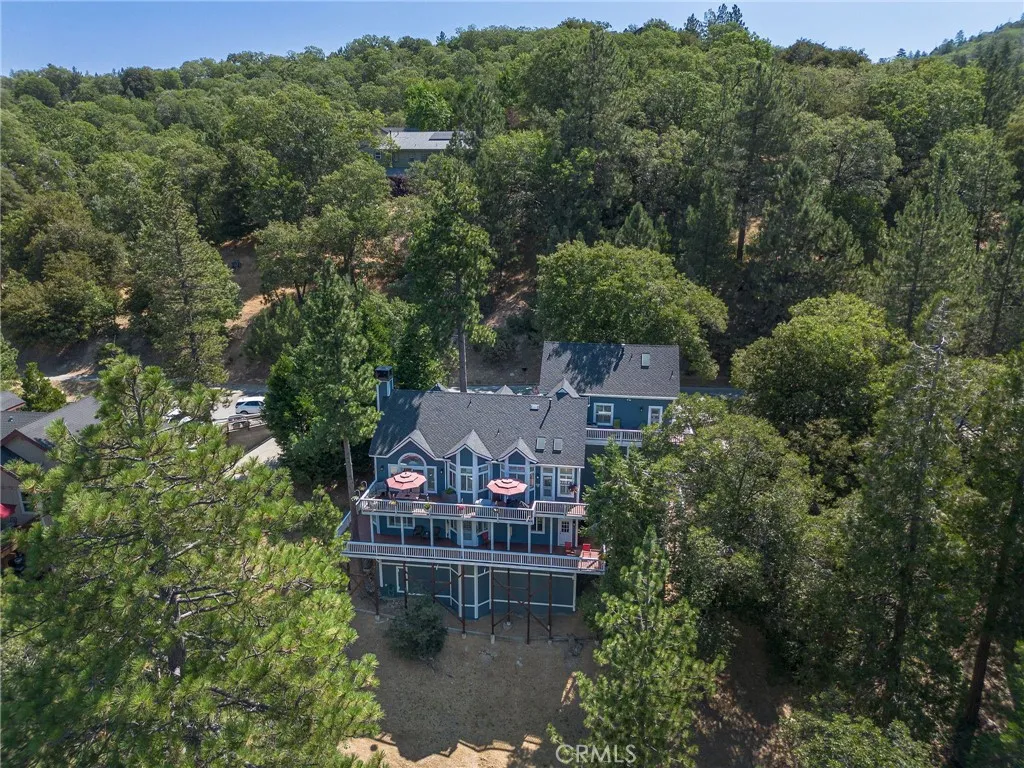 28575 Manitoba Drive, Lake Arrowhead, California 92352 home-pic-38
