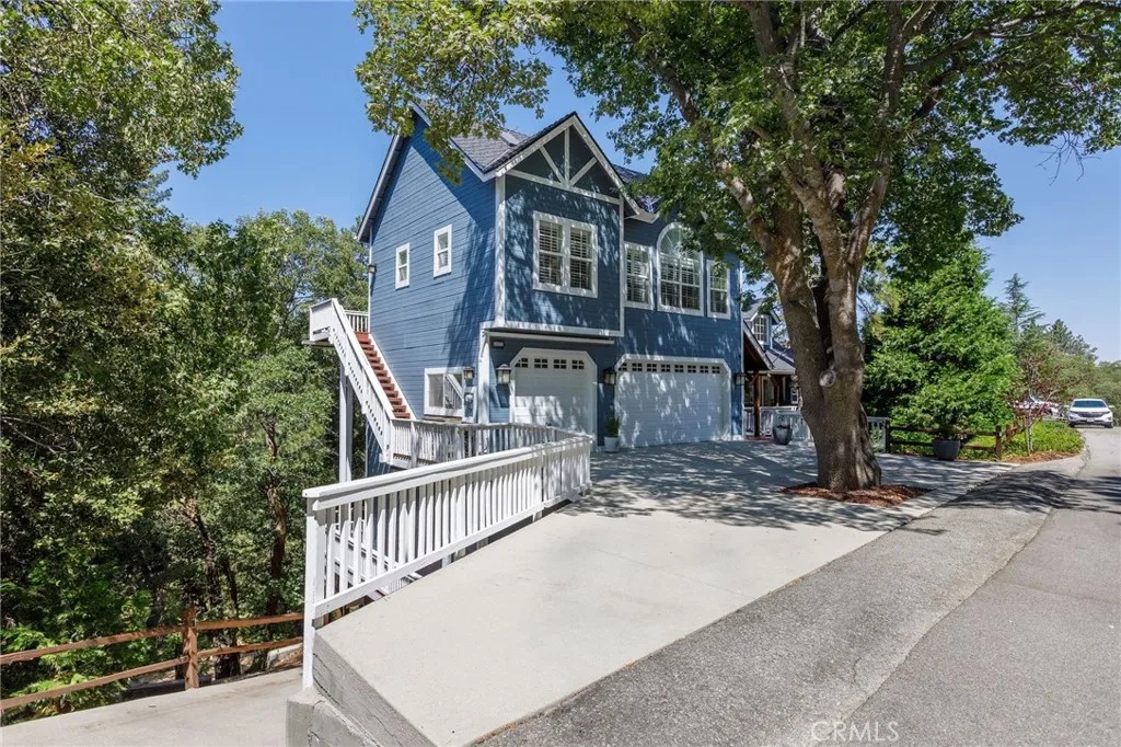 28575 Manitoba Drive, Lake Arrowhead, California 92352 home-pic-30