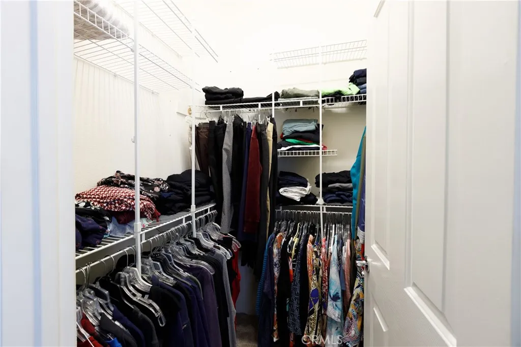 28575 Manitoba Drive, Lake Arrowhead, California 92352 home-pic-24