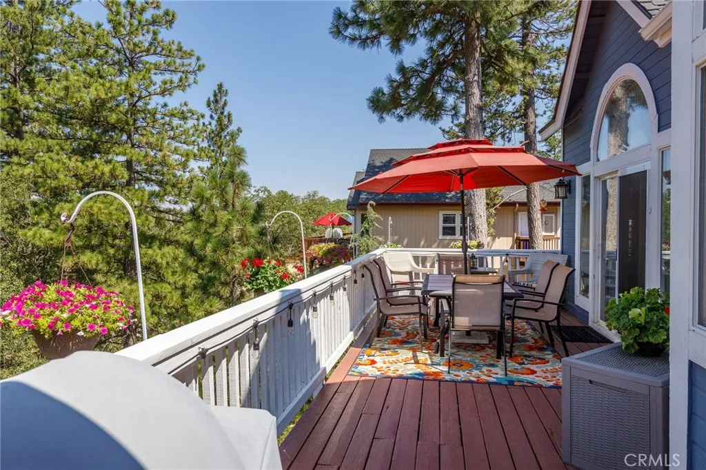 28575 Manitoba Drive, Lake Arrowhead, California 92352 home-pic-35