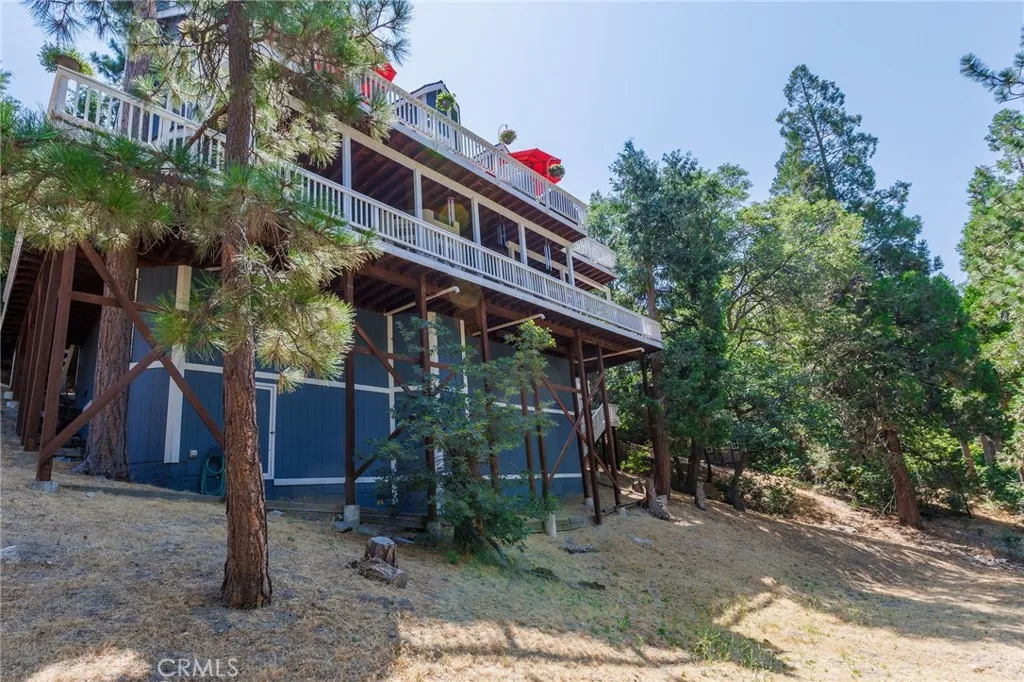 28575 Manitoba Drive, Lake Arrowhead, California 92352 home-pic-48
