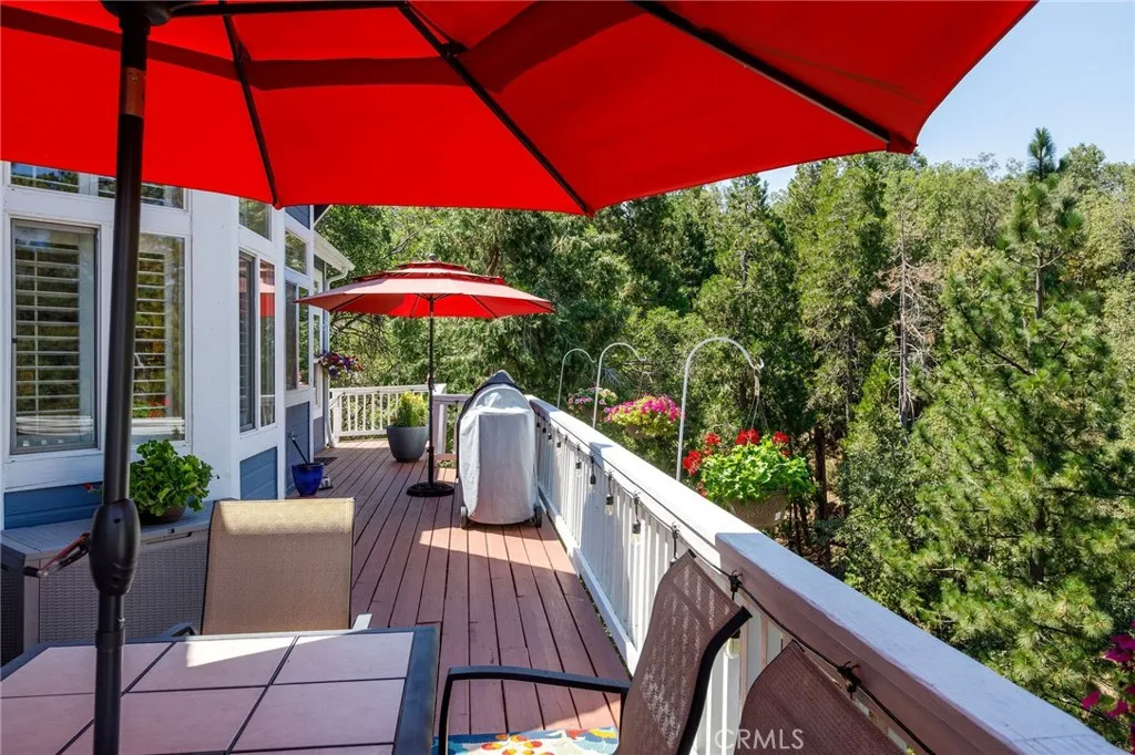 28575 Manitoba Drive, Lake Arrowhead, California 92352 home-pic-36
