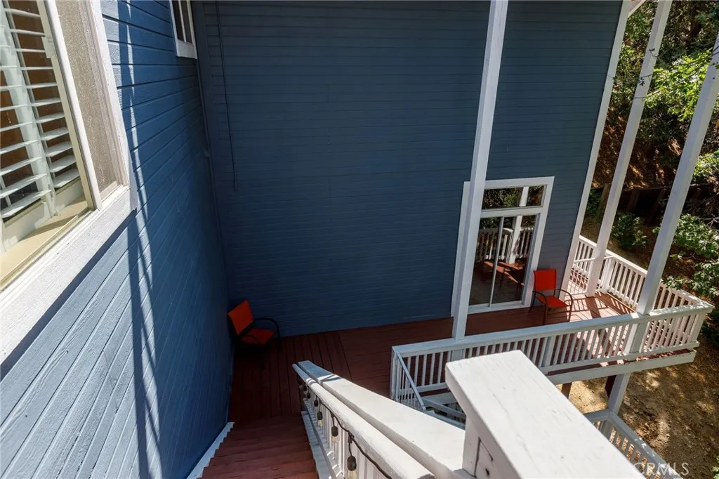 28575 Manitoba Drive, Lake Arrowhead, California 92352 home-pic-34