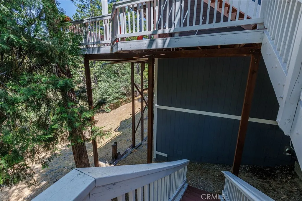 28575 Manitoba Drive, Lake Arrowhead, California 92352 home-pic-45
