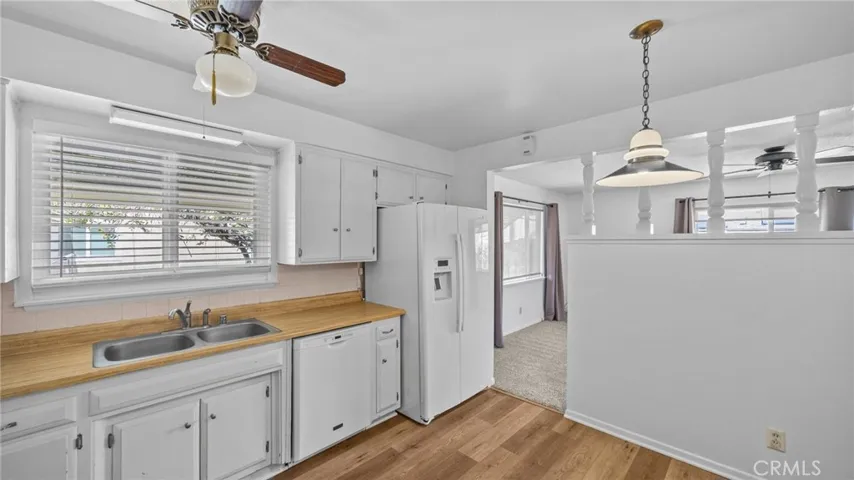 907 Thomas Avenue, Redlands, California 92374