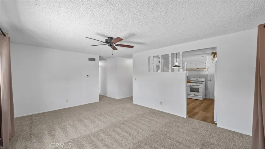 907 Thomas Avenue, Redlands, California 92374