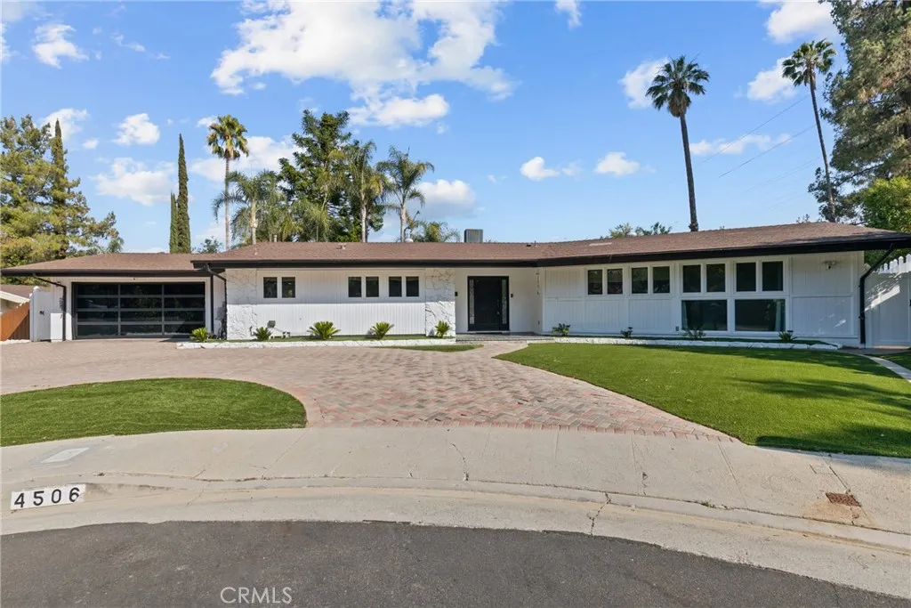 4506 El Abaca Place, Tarzana, California 91356, 4 Bedrooms Bedrooms, ,3 BathroomsBathrooms,Residential,For Sale,El Abaca,SR25147487