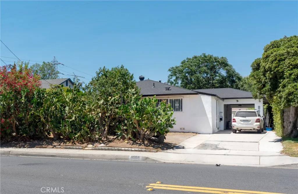 8555 Marshall Street, Rosemead, California 91770, ,Residential Income,For Sale,Marshall,AR25147504