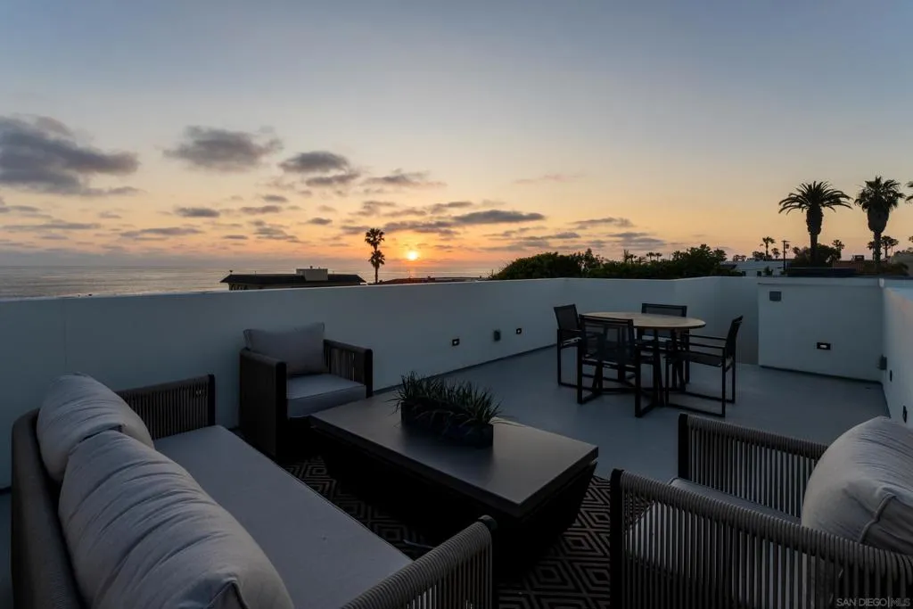 , La Jolla, California 92037 home-pic-28