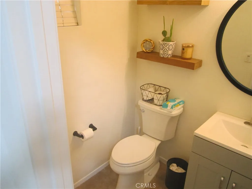 Guess Bathroom