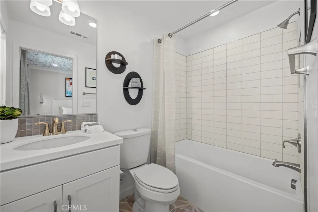 121 Evergreen Lane, Claremont, California 91711 home-pic-10