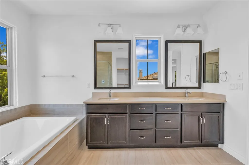 65 Rexford, Irvine, California 92620 home-pic-26
