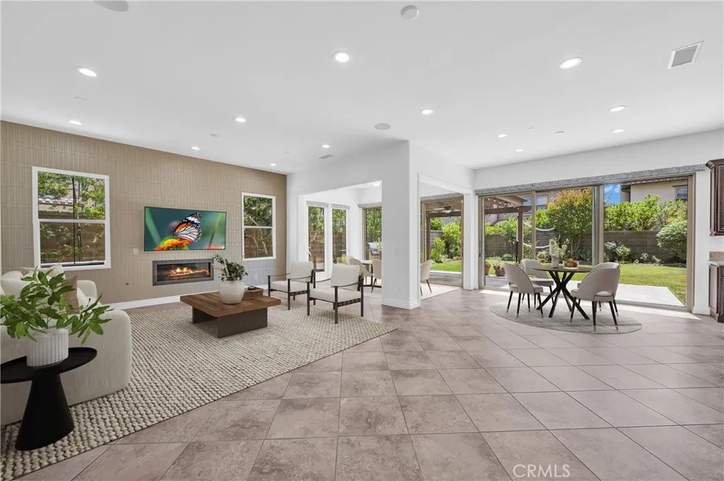 65 Rexford, Irvine, California 92620 home-pic-2