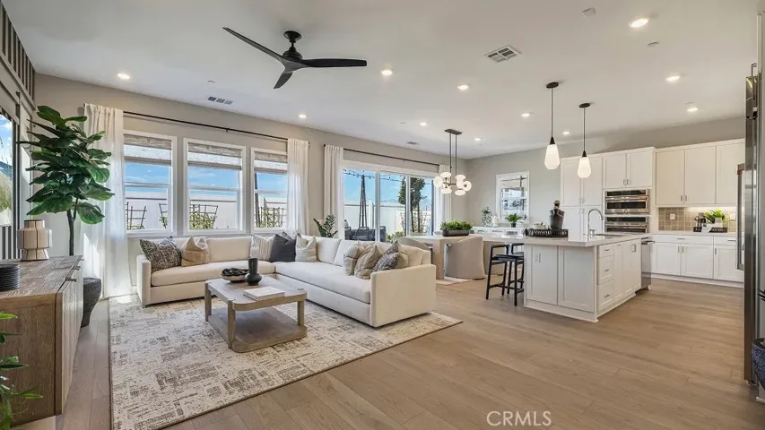Photos shown are of model only- not actual homesite.