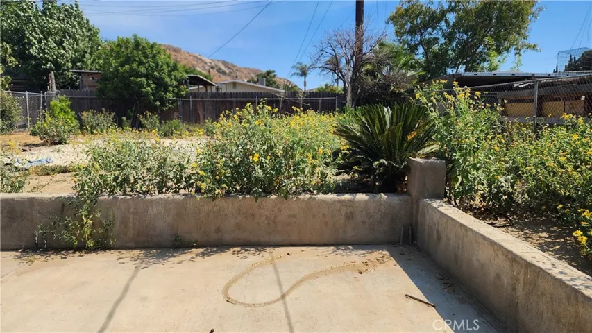 18133 10th Street, Bloomington, California 92316