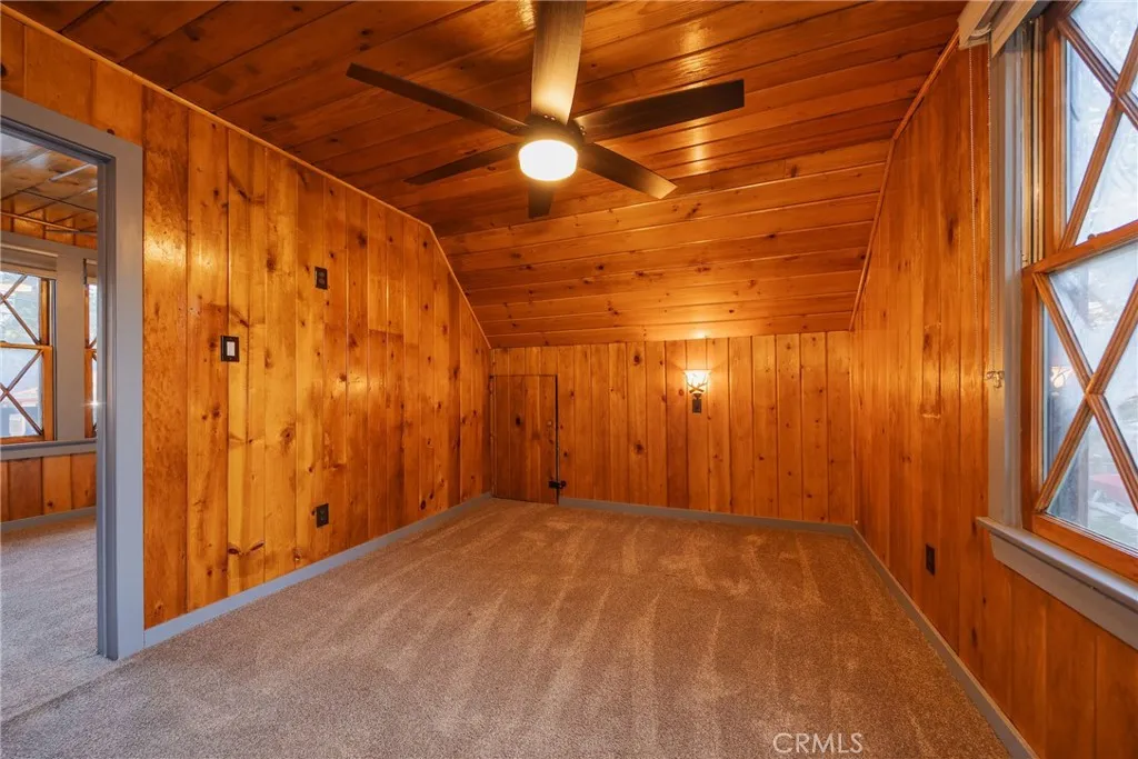 1025 W Big Bear Boulevard, Big Bear City, California 92314 home-pic-30