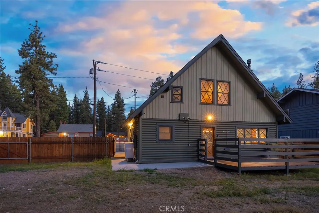 1025 W Big Bear Boulevard, Big Bear City, California 92314 home-pic-4