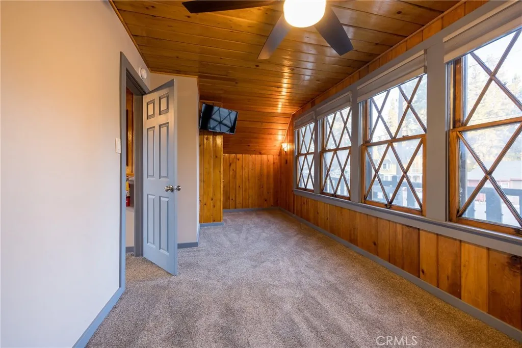 1025 W Big Bear Boulevard, Big Bear City, California 92314 home-pic-34