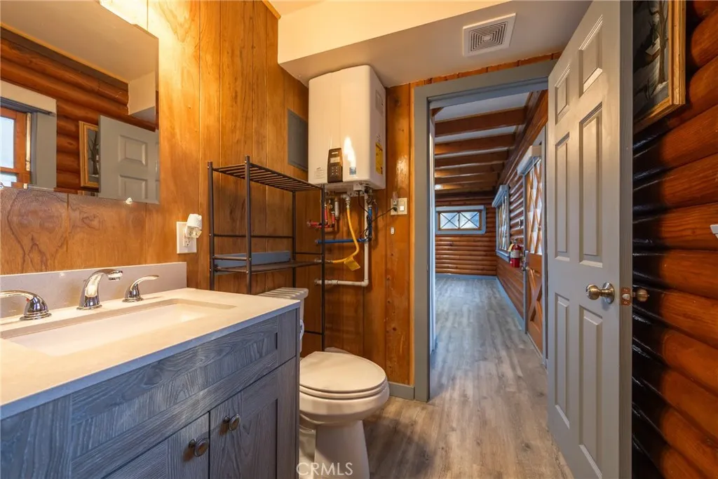 1025 W Big Bear Boulevard, Big Bear City, California 92314 home-pic-25