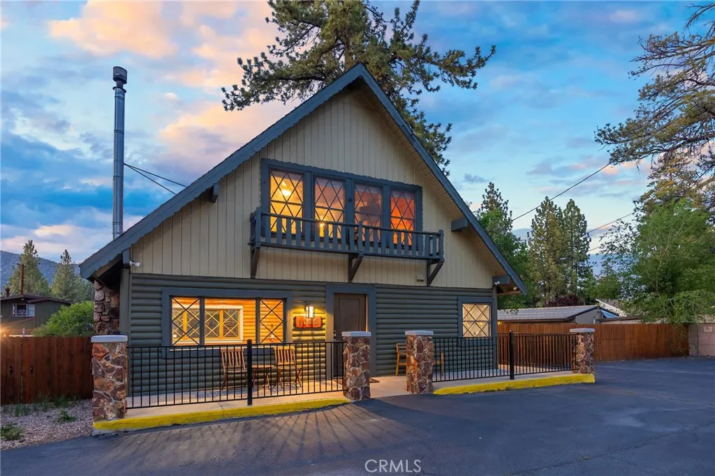 1025 W Big Bear Boulevard, Big Bear City, California 92314 home-pic-2