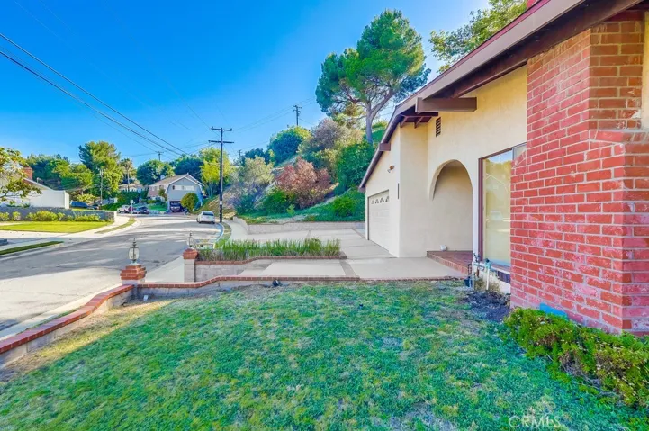 27909 Alaflora Drive, Rancho Palos Verdes, California 90275