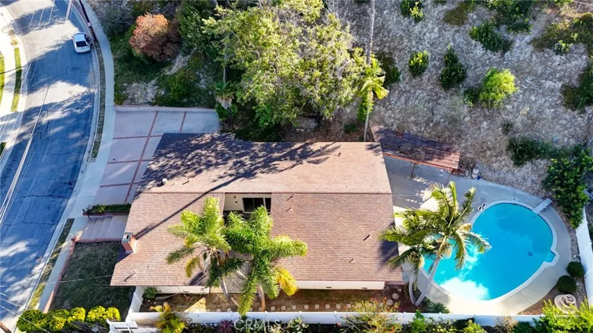 27909 Alaflora Drive, Rancho Palos Verdes, California 90275