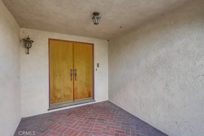 27909 Alaflora Drive, Rancho Palos Verdes, California 90275