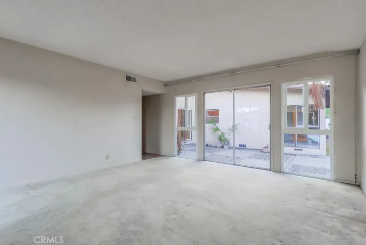 27909 Alaflora Drive, Rancho Palos Verdes, California 90275