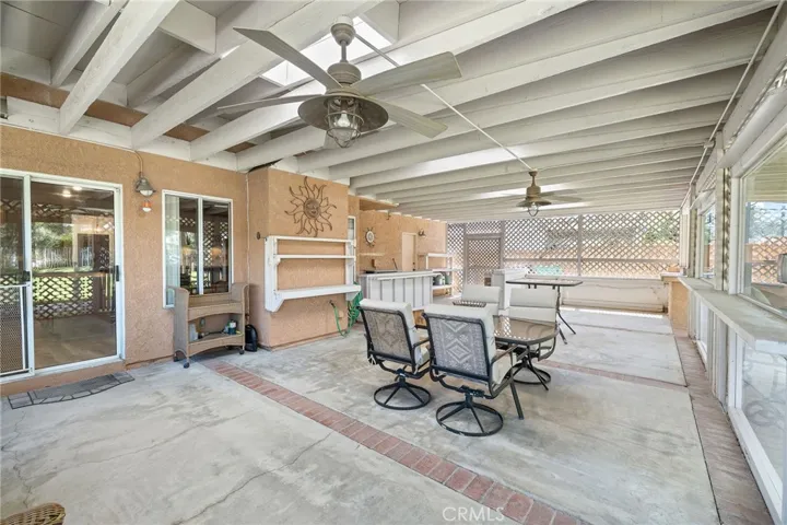 11361 Foxglove Lane, Corona, California 92878