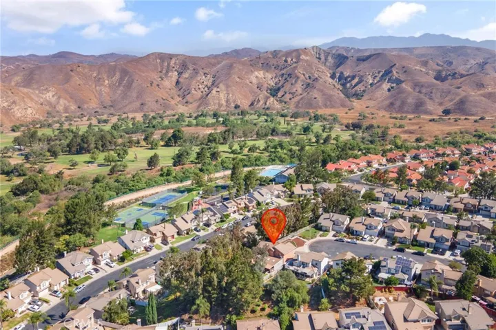 11361 Foxglove Lane, Corona, California 92878