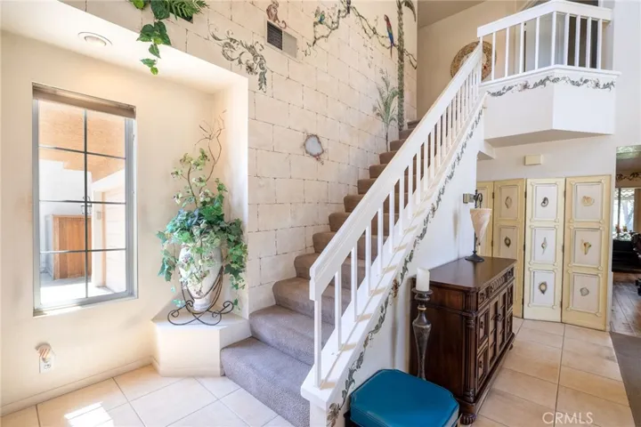 11361 Foxglove Lane, Corona, California 92878