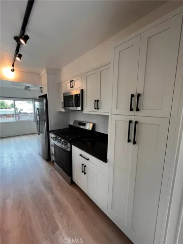 31863 8th Avenue 2, Laguna Beach, California 92651