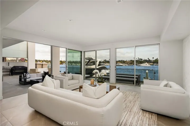 Family Room - Sliders out to large patio - Waterfront
