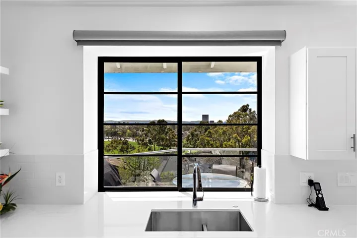 Enjoy the magnificent view while doing the dishes or cooking.