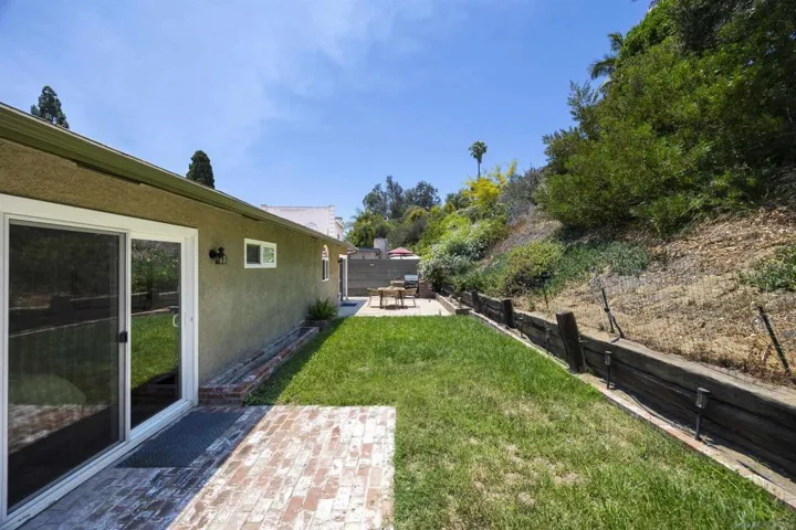 4582 Chateau Drive, San Diego, California 92117
