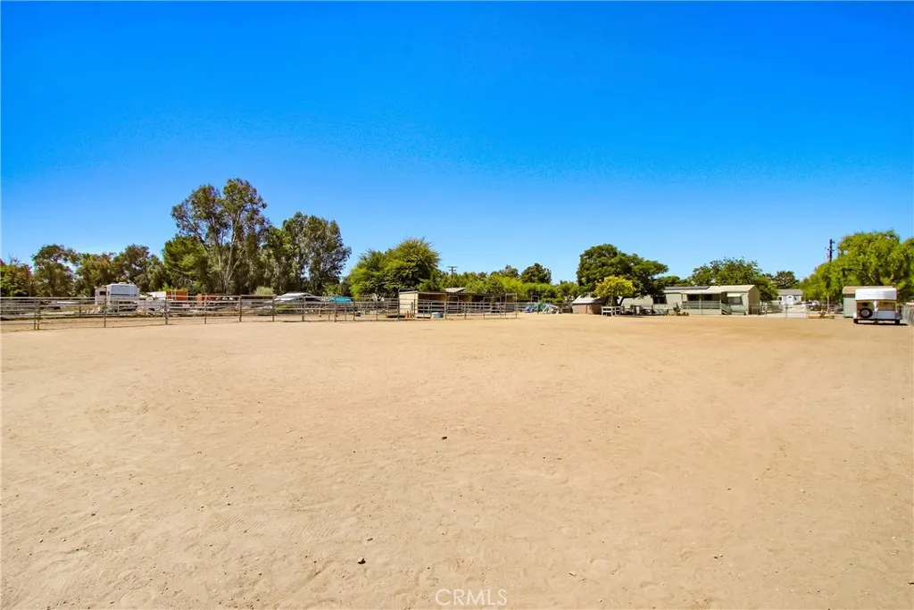 30750 Old Windmill Road, Menifee, California 92584 home-pic-9