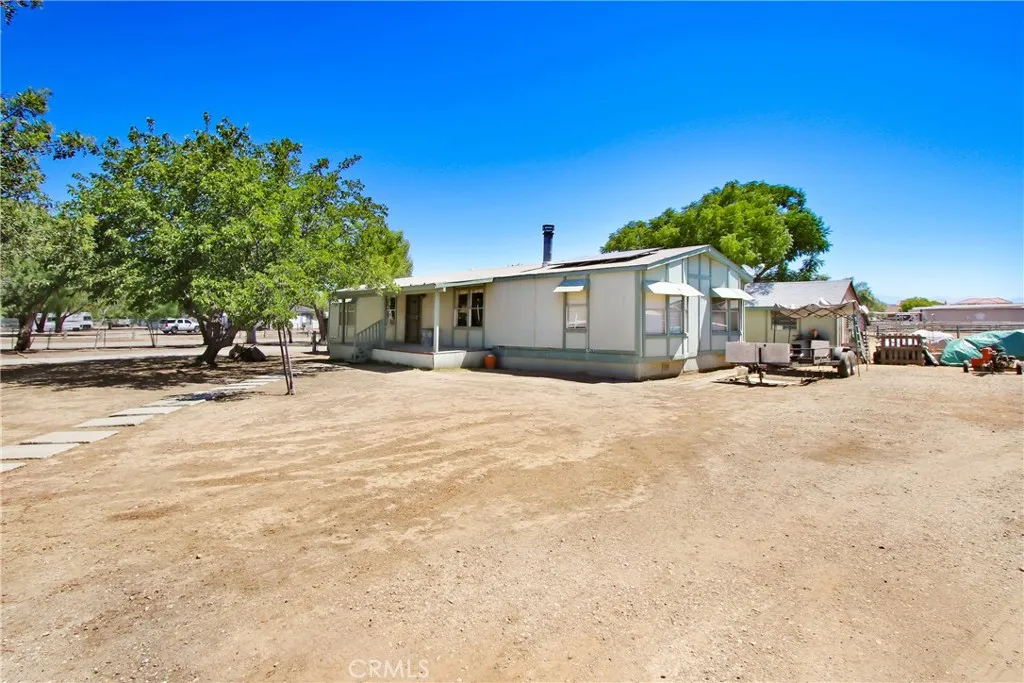 30750 Old Windmill Road, Menifee, California 92584 home-pic-4