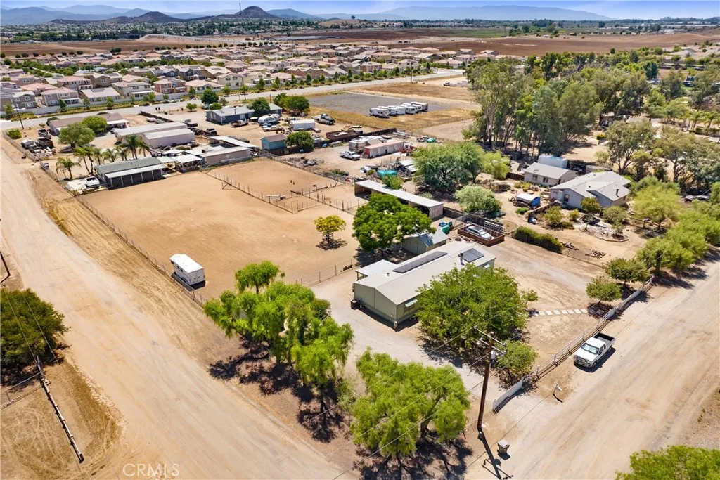 30750 Old Windmill Road, Menifee, California 92584 home-pic-14