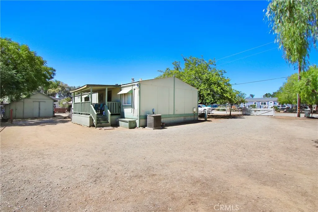 30750 Old Windmill Road, Menifee, California 92584 home-pic-6